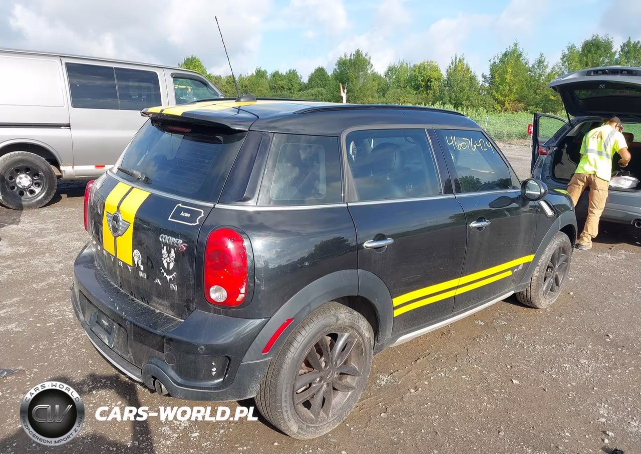 2016 Mini Countryman Cooper S VIN:WMWZC5C51GWU02293 - 4