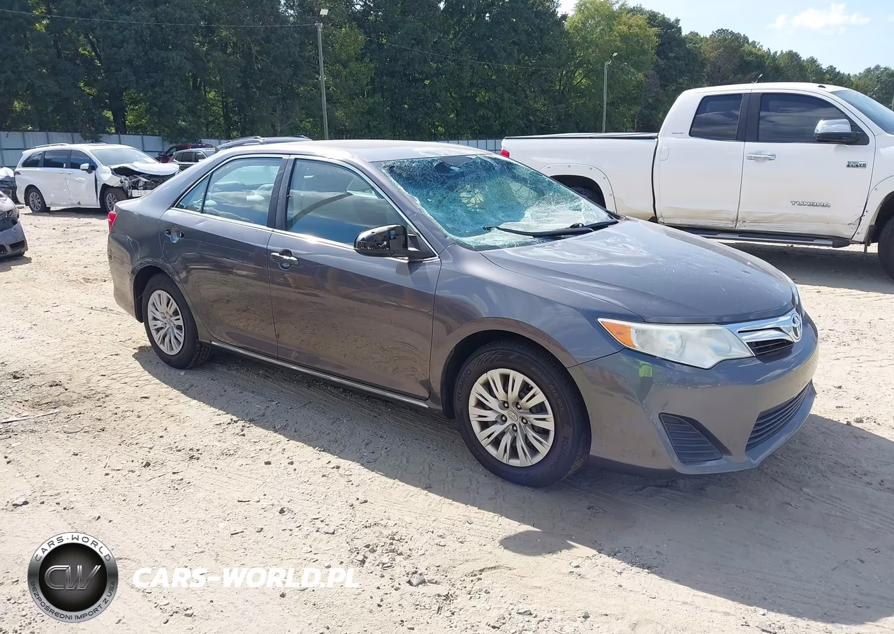 2014 Toyota Camry Le