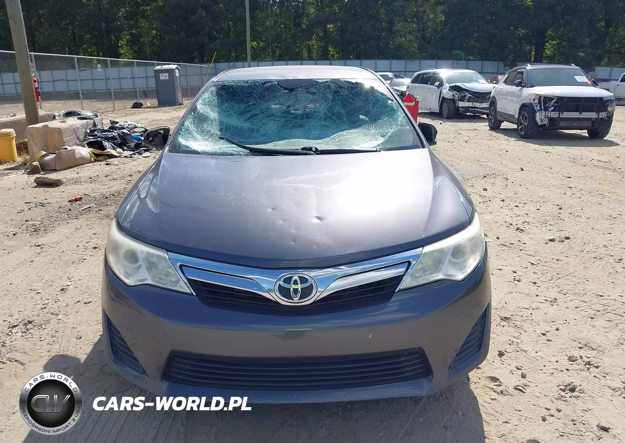 2014 Toyota Camry Le VIN:4T1BF1FK2EU427004 - 12
