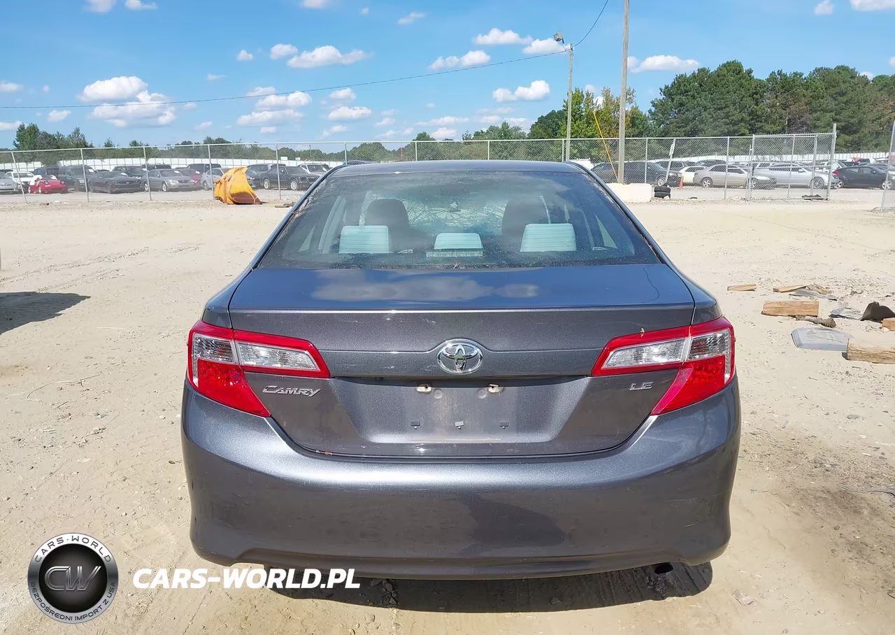 2014 Toyota Camry Le VIN:4T1BF1FK2EU427004 - 16