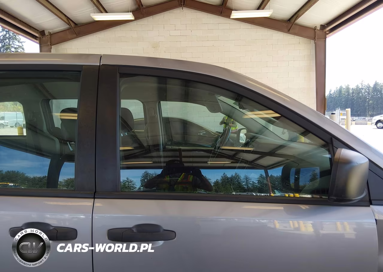 2015 Dodge Grand Caravan American Value Pkg VIN:2C4RDGBG4FR750272 - 13