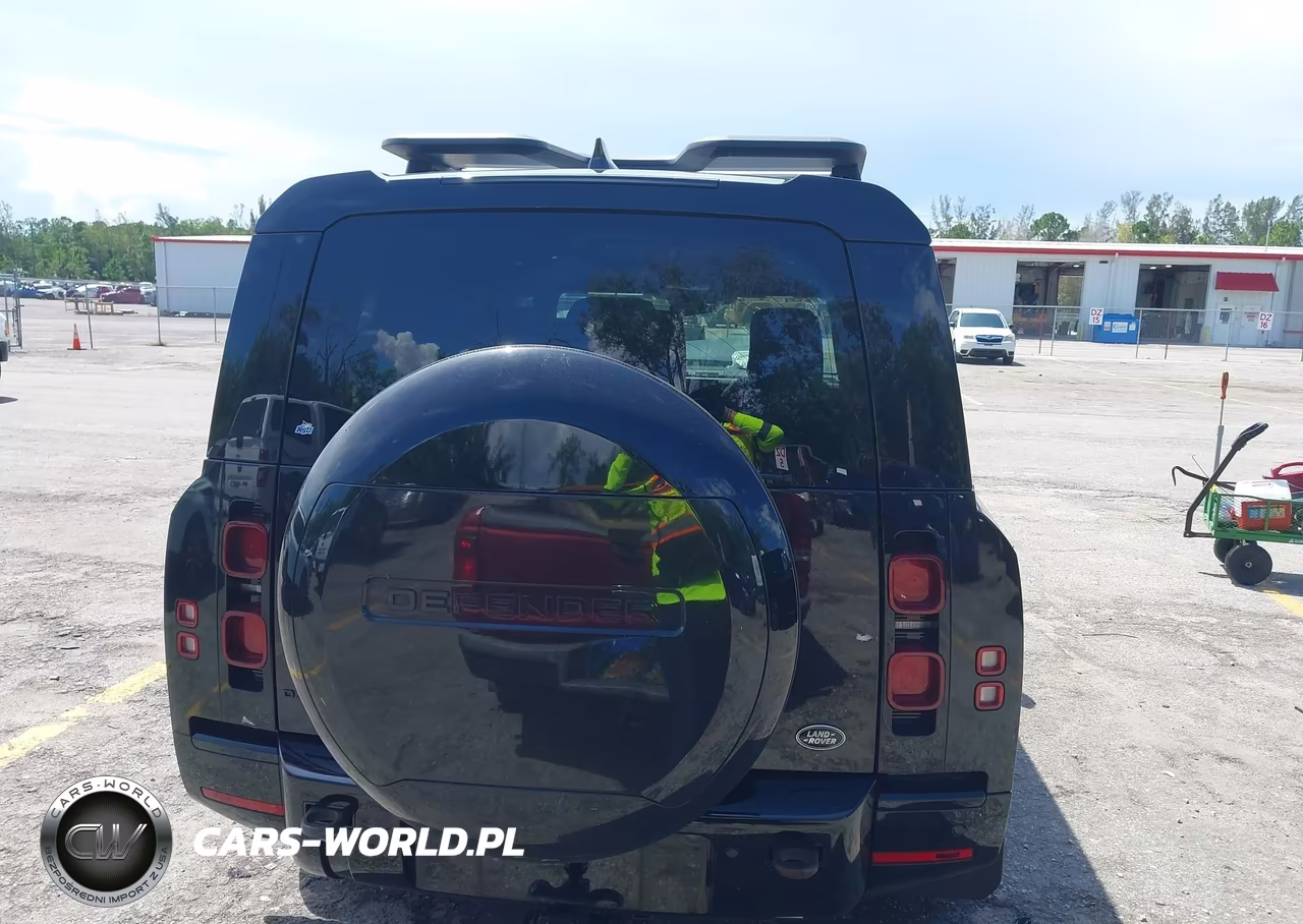 2023 Land Rover Defender 130 X-Dynamic Se VIN:SALE2FEU2P2168616 - 16