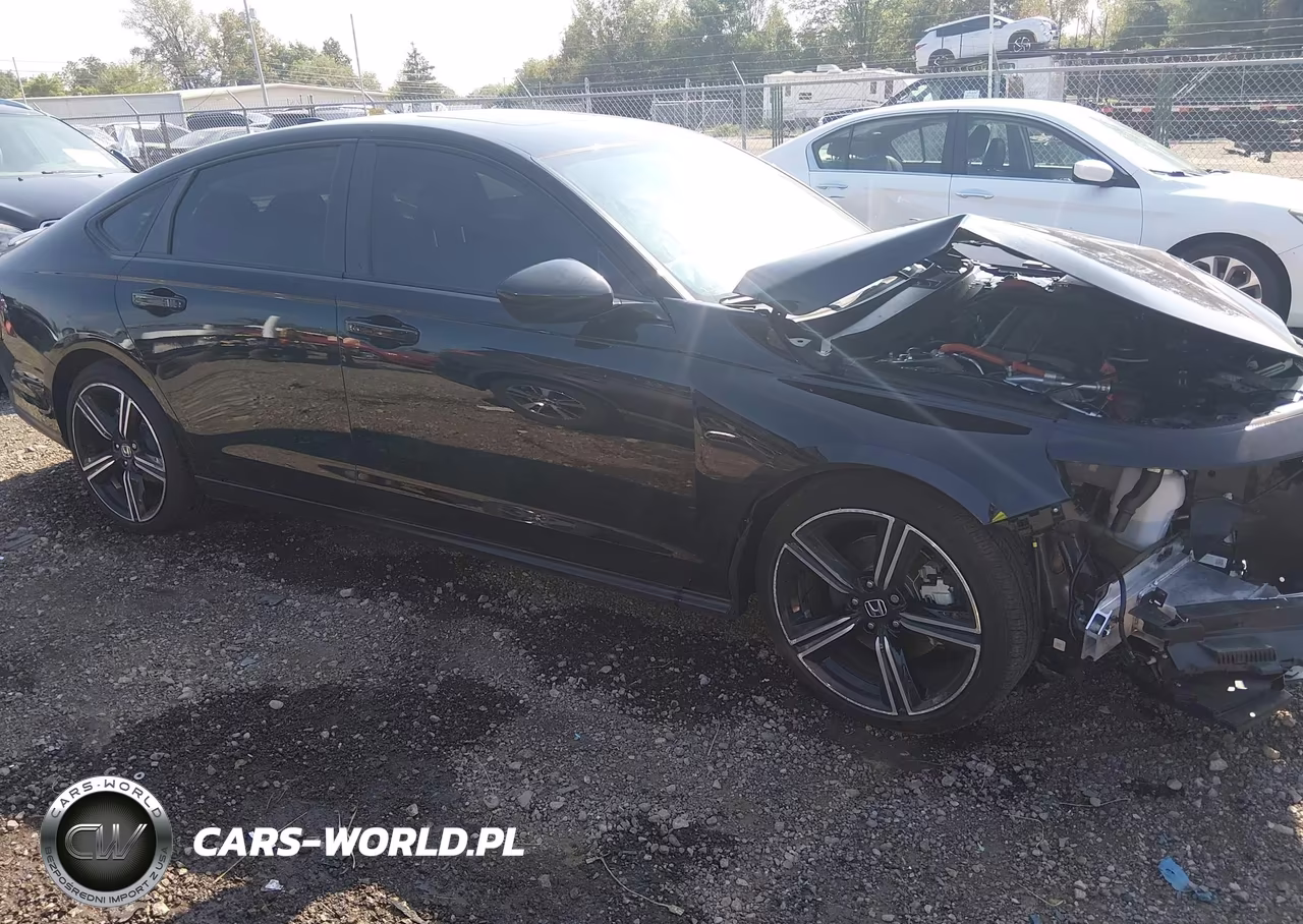 2026 Honda Accord Hybrid Sport VIN:1HGCY2F52TA005074 - 14