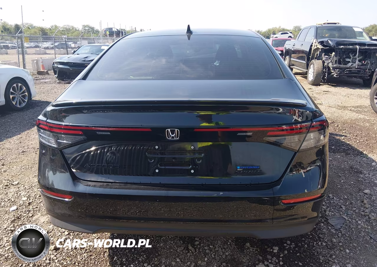 2026 Honda Accord Hybrid Sport VIN:1HGCY2F52TA005074 - 17