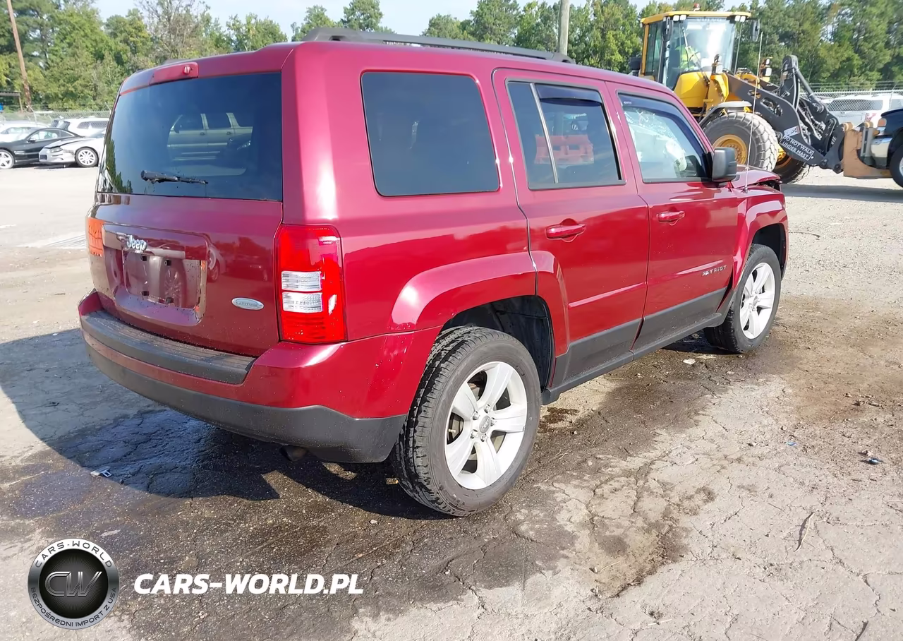 2014 Jeep Patriot Latitude VIN:1C4NJPFA9ED508785 - 4