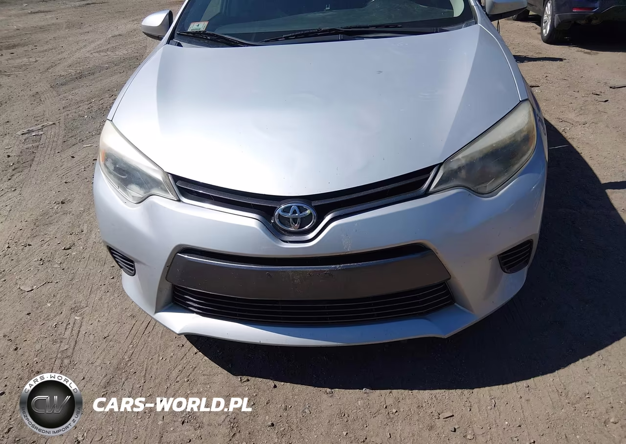 2015 Toyota Corolla Le VIN:2T1BURHE9FC336312 - 12