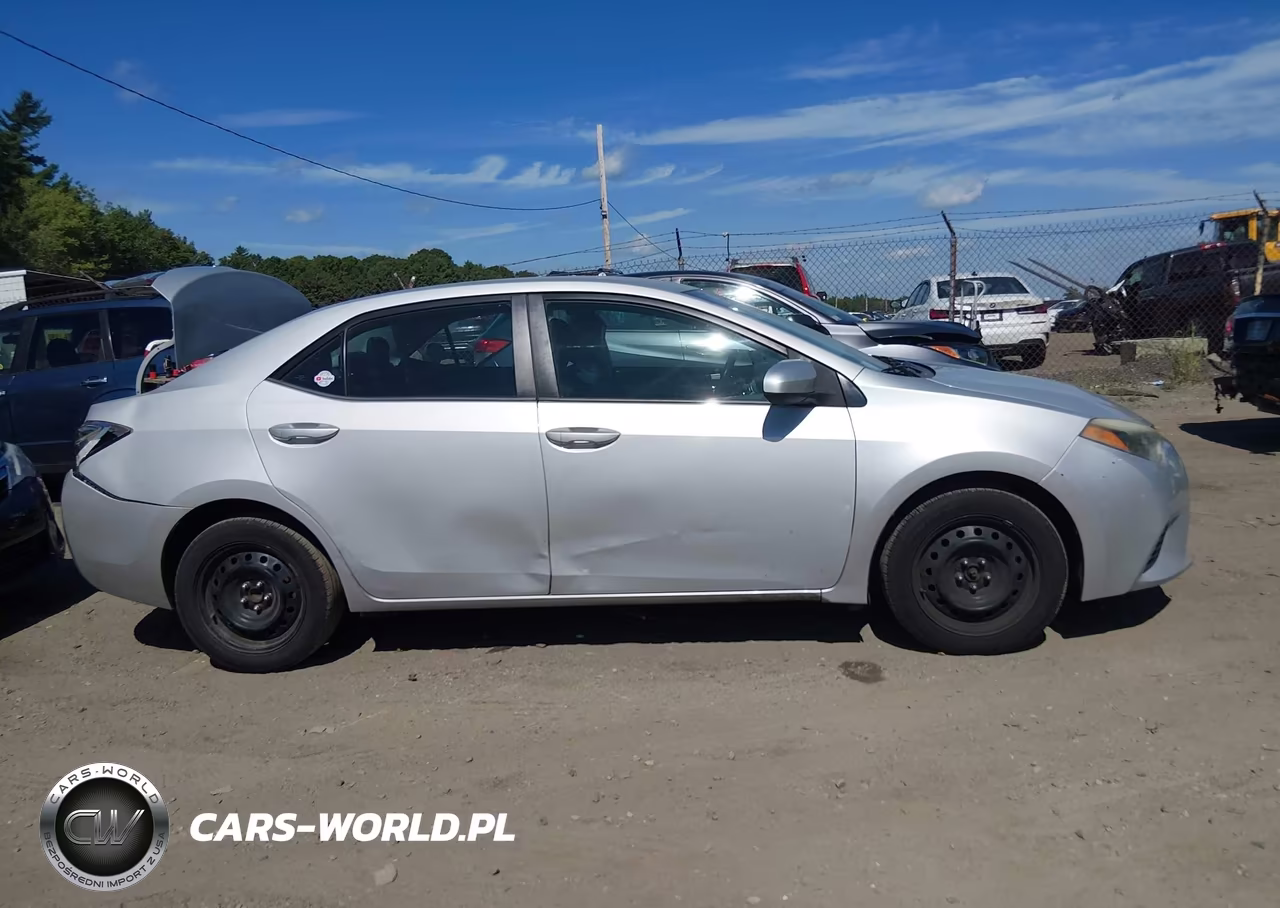 2015 Toyota Corolla Le VIN:2T1BURHE9FC336312 - 13