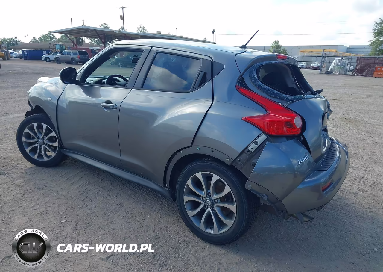 2014 Nissan Juke S VIN:JN8AF5MR5ET452741 - 3
