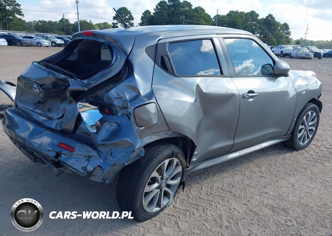 2014 Nissan Juke S VIN:JN8AF5MR5ET452741 - 4