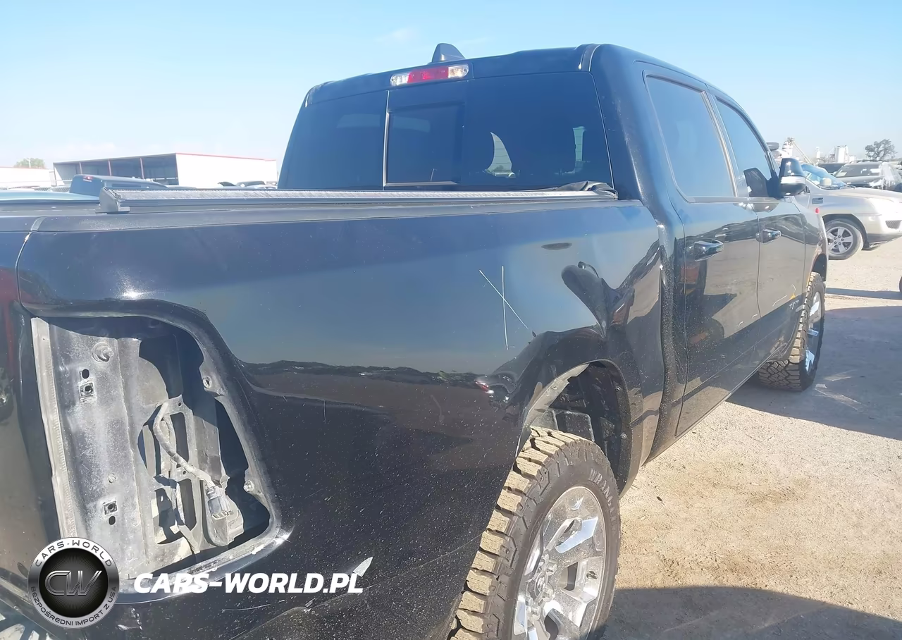 2019 Ram 1500 Big Horn-Lone Star 4X2 5'7 Box VIN:1C6RREFT0KN543535 - 17