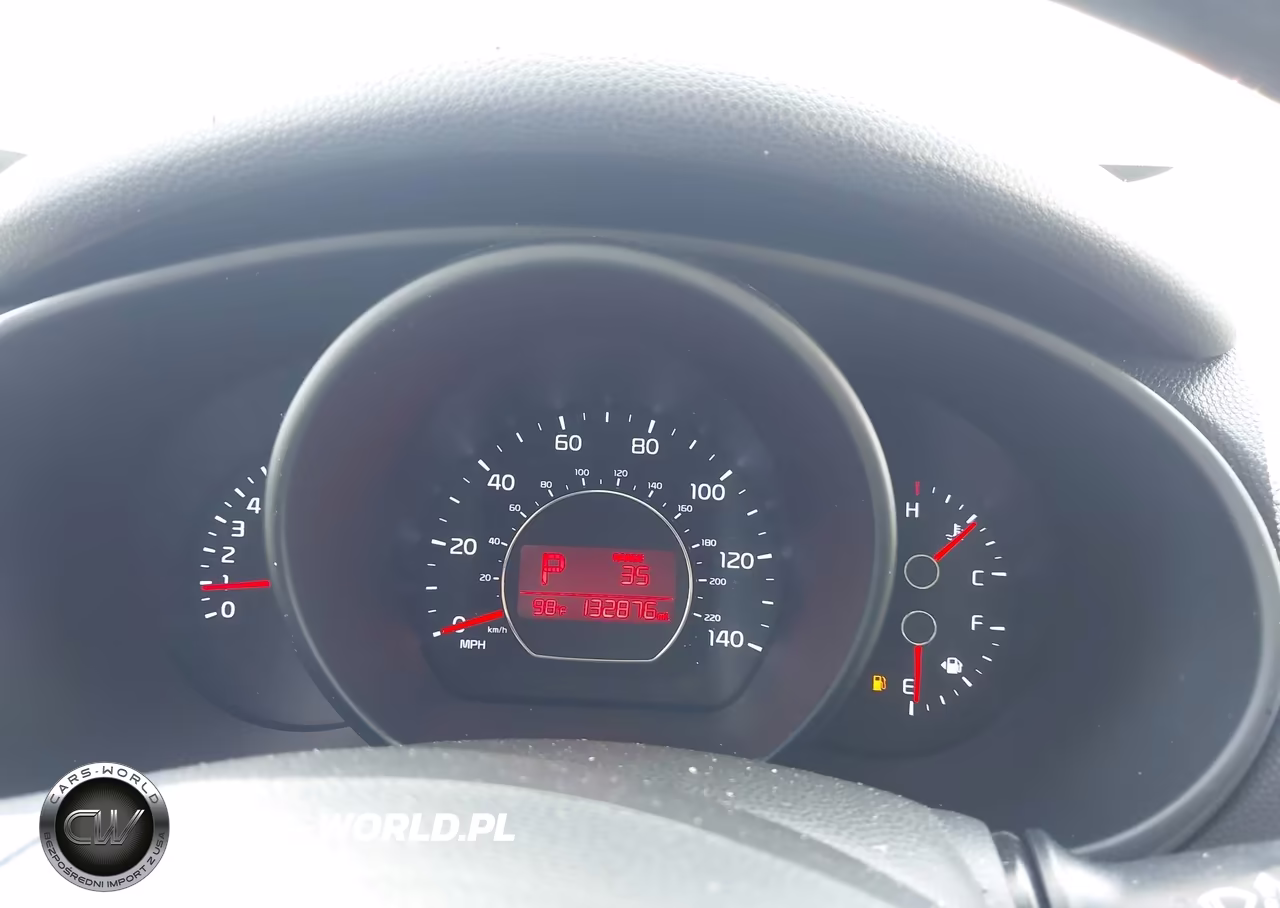 2014 Kia Soul + VIN:KNDJP3A54E7033786 - 7