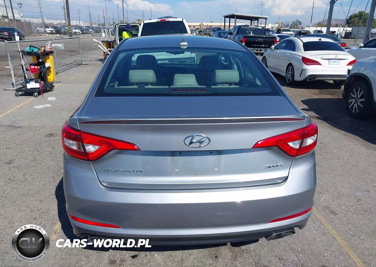2017 Hyundai Sonata Sport VIN:5NPE34AF2HH547616 - 16