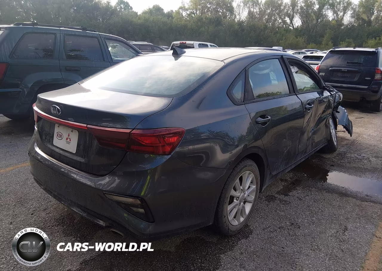 2021 Kia Forte Lxs VIN:3KPF24ADXME264417 - 4
