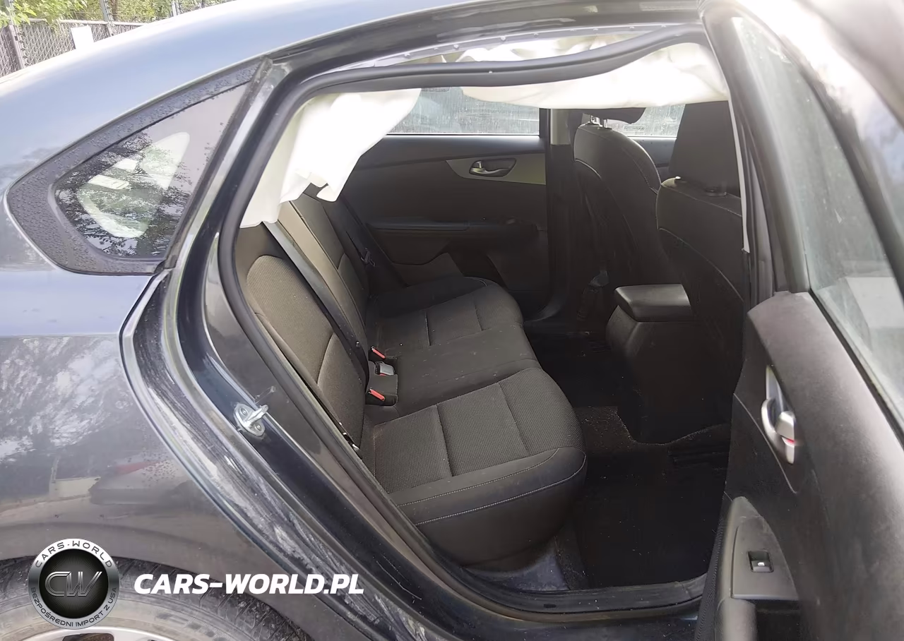 2021 Kia Forte Lxs VIN:3KPF24ADXME264417 - 8