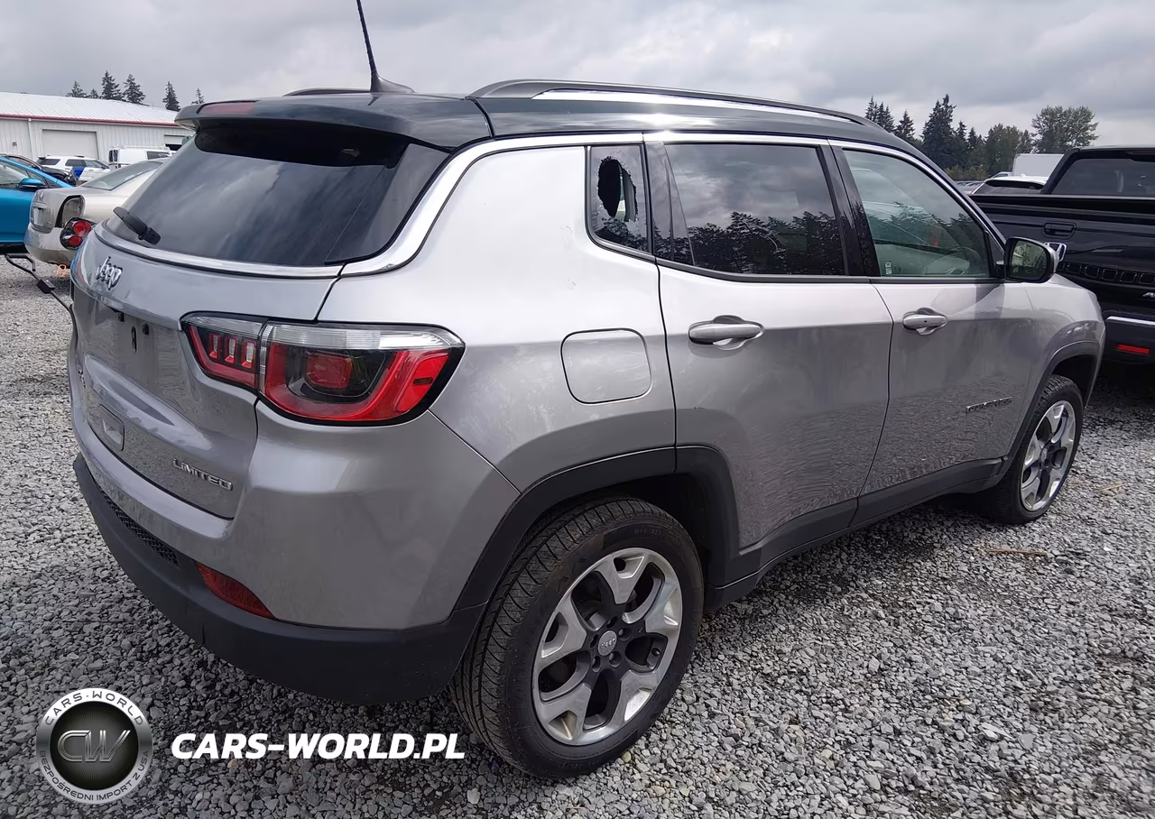 2018 Jeep Compass Limited 4X4 VIN:3C4NJDCB8JT401016 - 4
