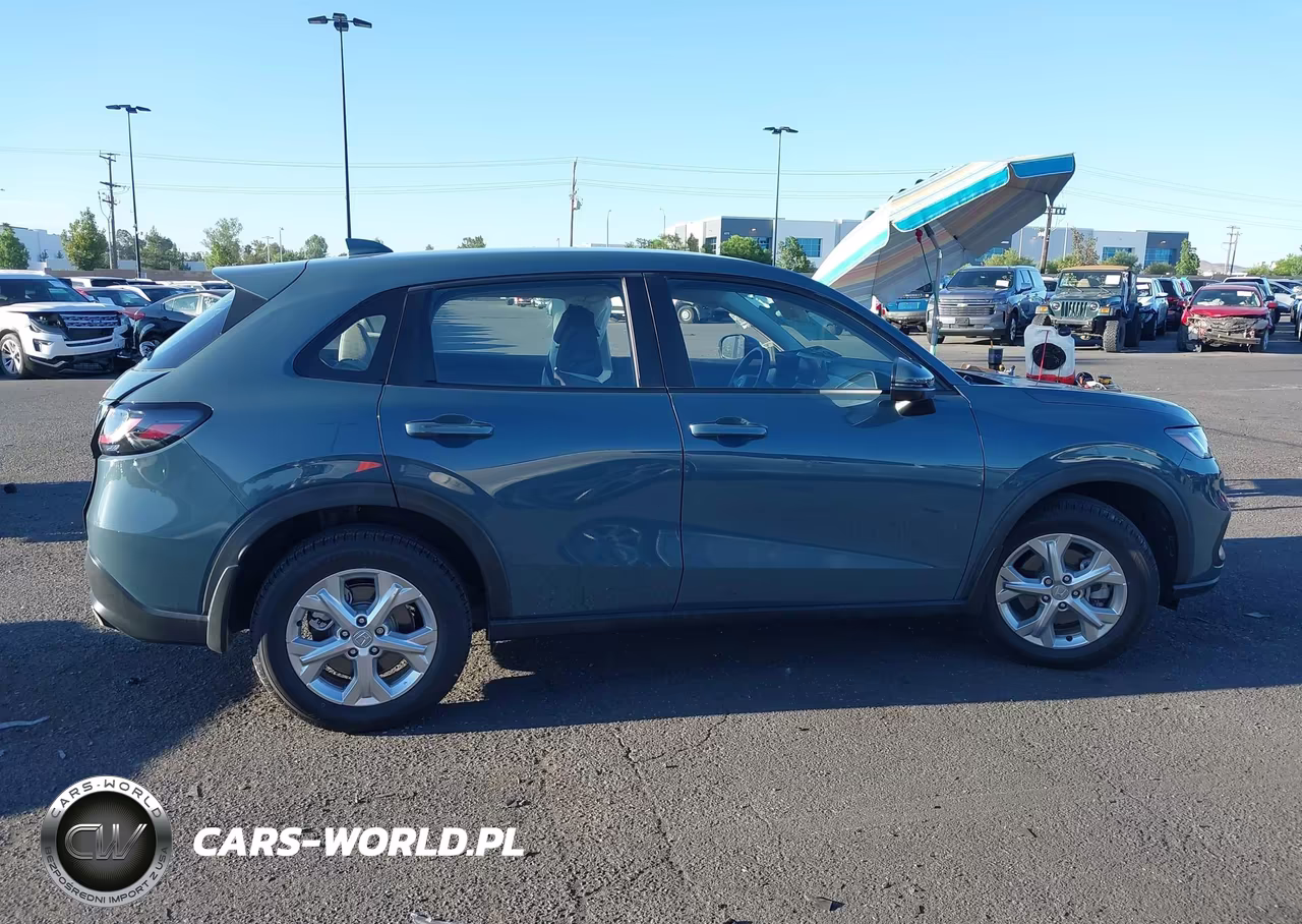 2024 Honda Hr-V 2Wd Lx VIN:3CZRZ1H33RM726487 - 13
