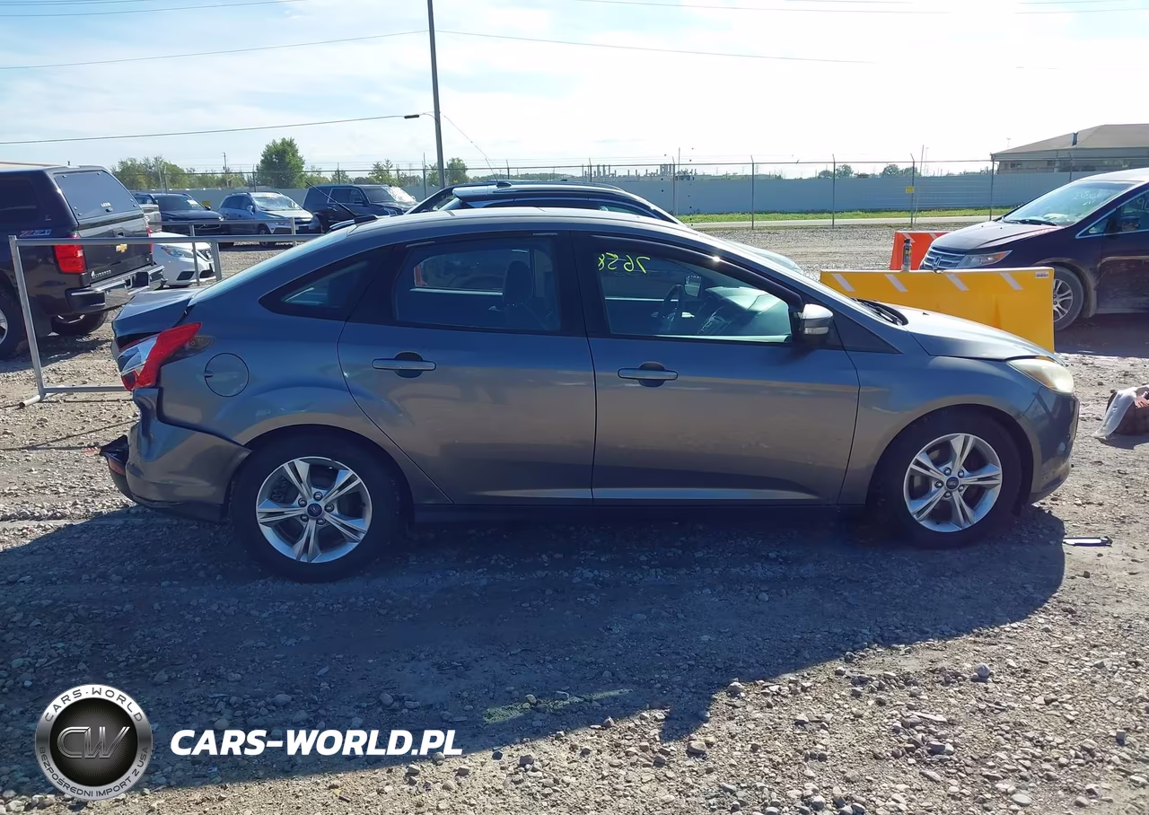 2014 Ford Focus Se VIN:1FADP3F26EL166140 - 13
