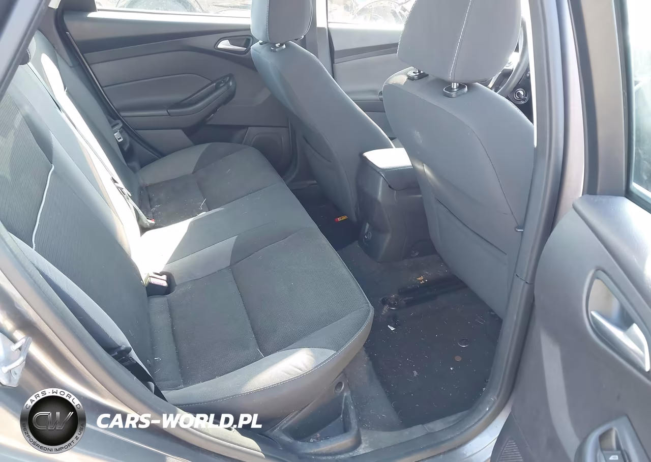 2014 Ford Focus Se VIN:1FADP3F26EL166140 - 8
