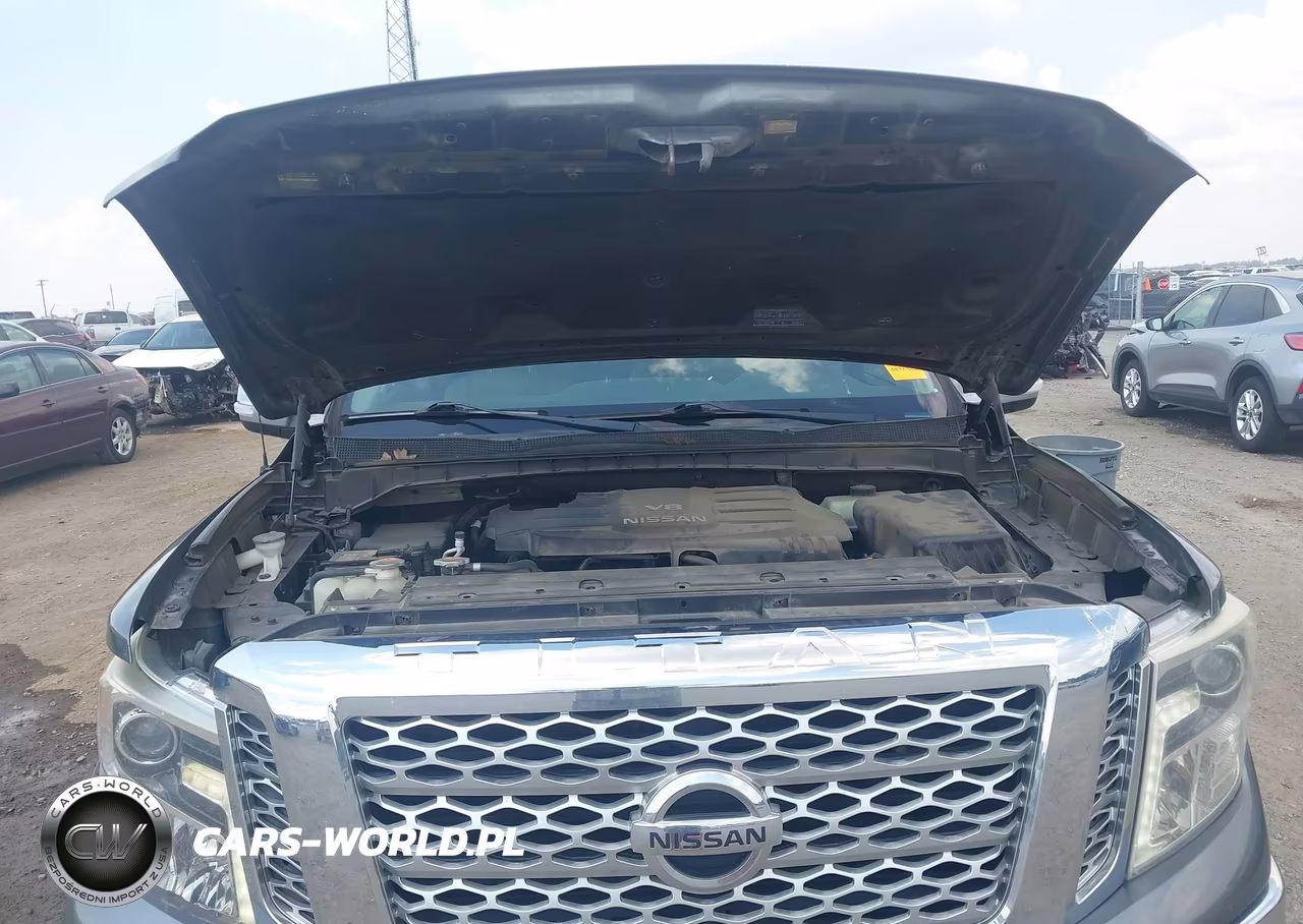 2017 Nissan Titan Sl VIN:1N6AA1E58HN561943 - 10