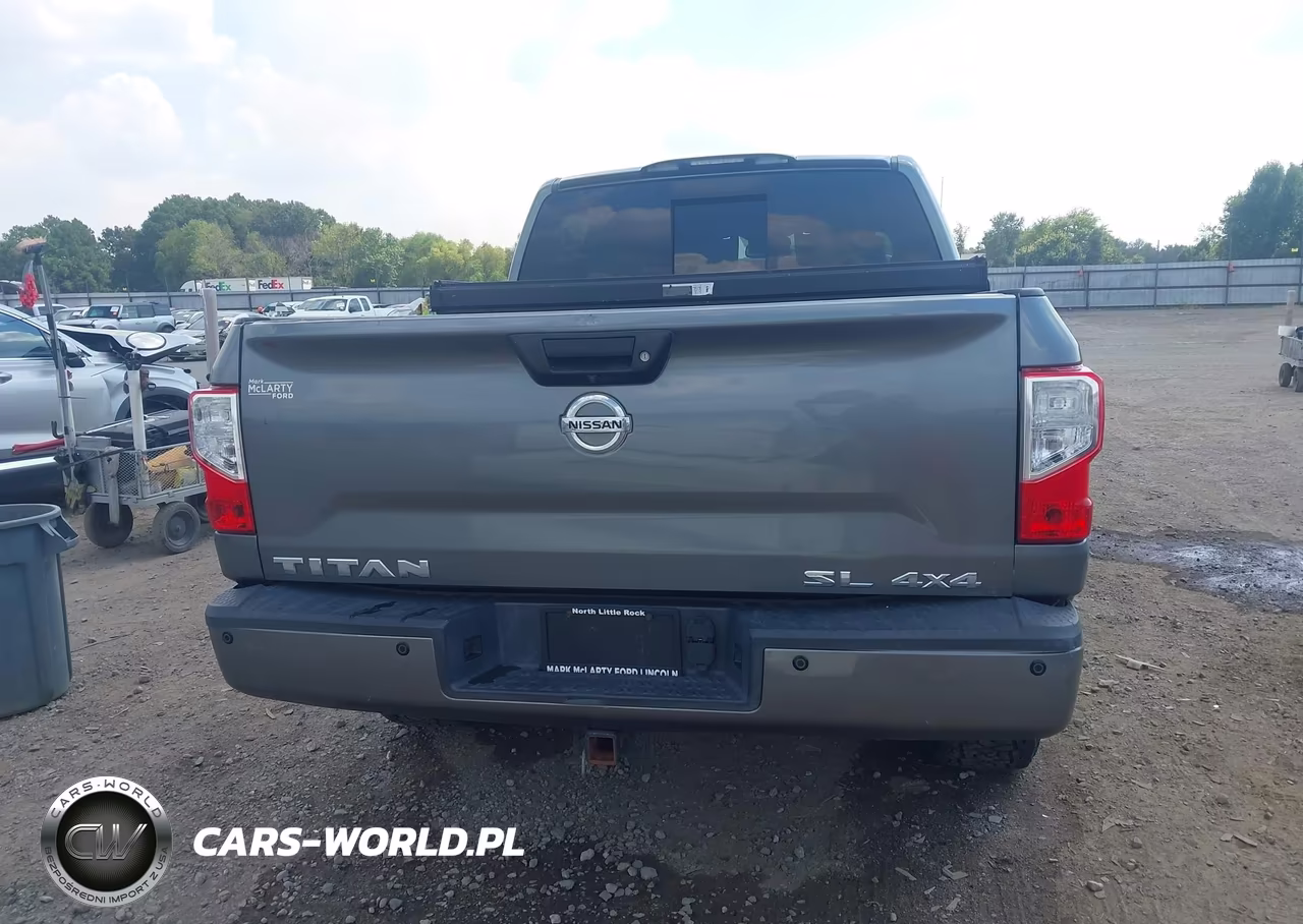 2017 Nissan Titan Sl VIN:1N6AA1E58HN561943 - 17