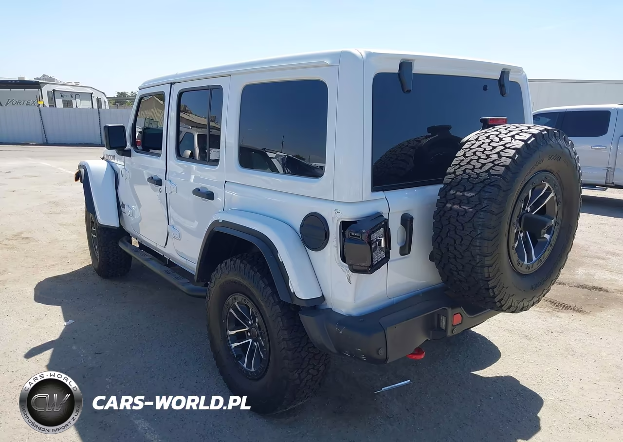 2026 Jeep Wrangler Recon 4X4 VIN:1C4RJXFG1TW319894 - 3