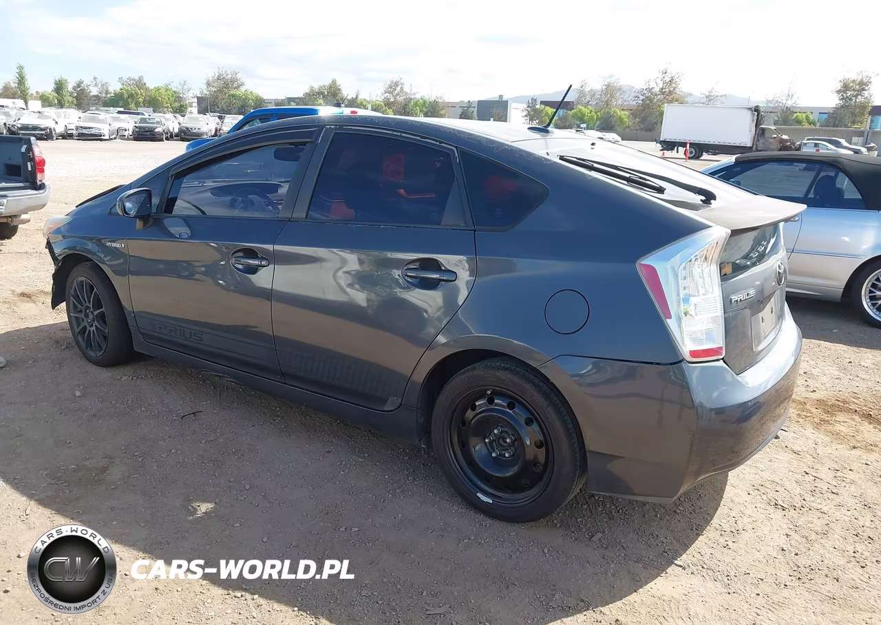 2010 Toyota Prius V VIN:JTDKN3DU8A0178782 - 3