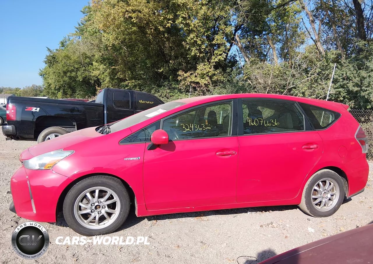 2016 Toyota Prius V Three VIN:JTDZN3EU9GJ049482 - 14