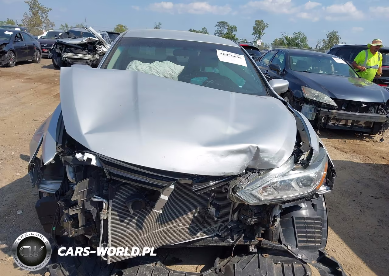 2017 Nissan Altima 2.5 S VIN:1N4AL3APXHC179642 - 13