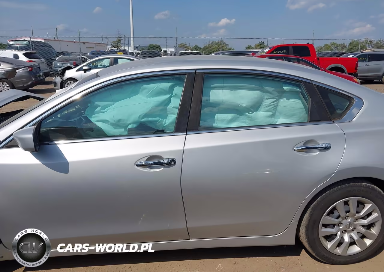 2017 Nissan Altima 2.5 S VIN:1N4AL3APXHC179642 - 15