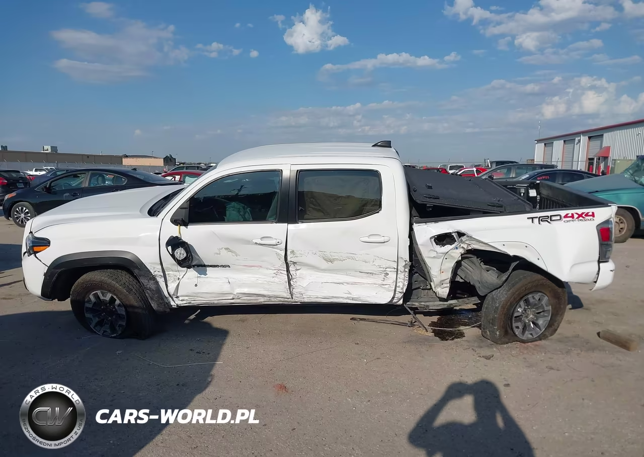 2023 Toyota Tacoma Trd Off Road VIN:3TMCZ5AN6PM642059 - 15