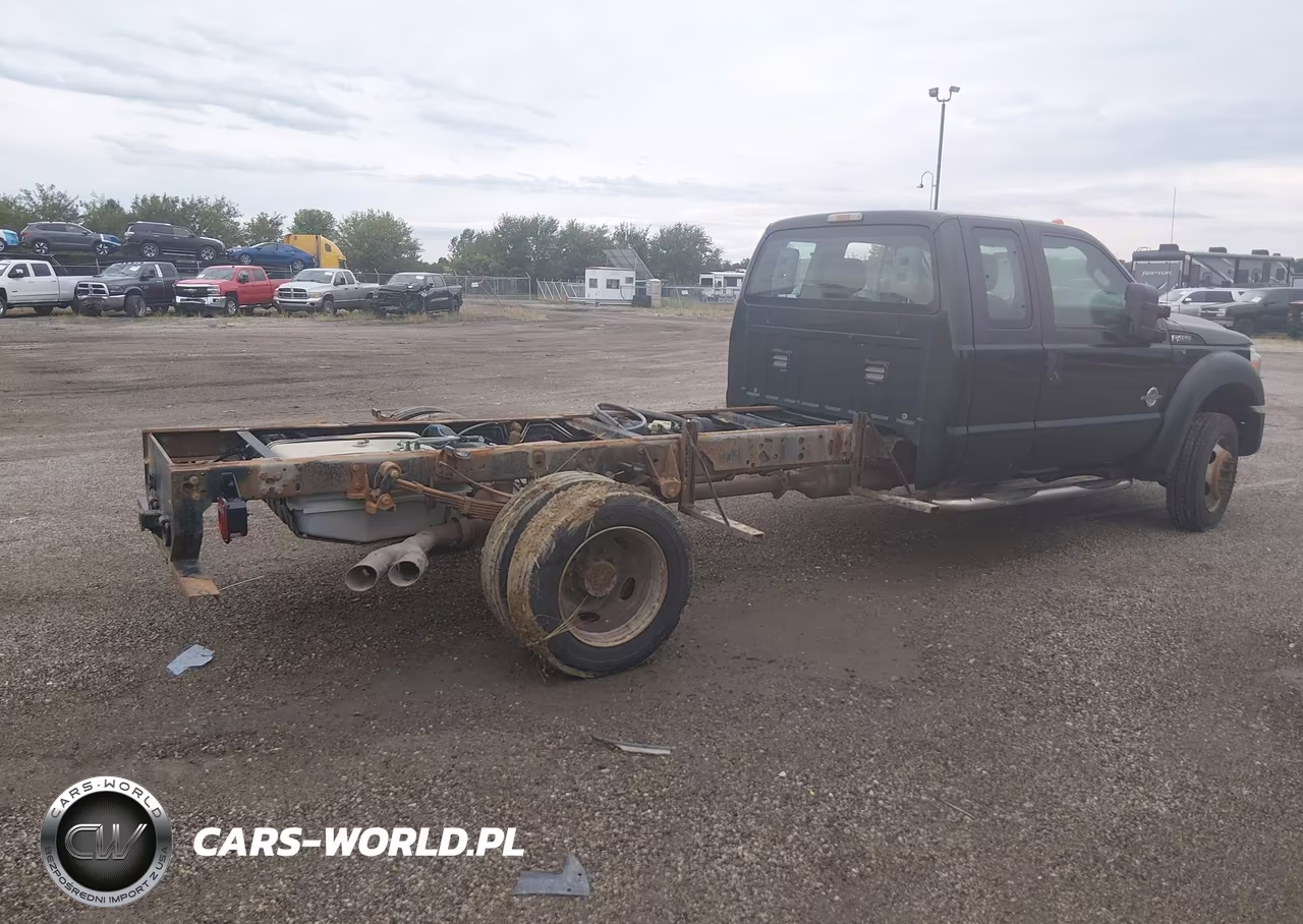 2013 Ford F-450 Chassis Xl VIN:1FD9X4HT5DEB24519 - 3
