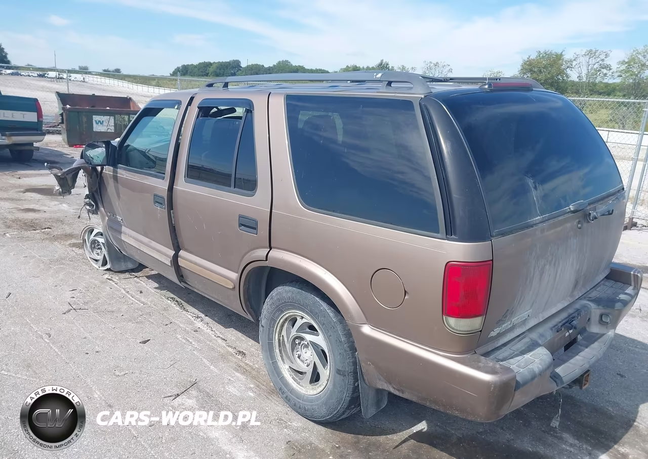 2004 Chevrolet Blazer Ls VIN:1GNDT13X24K121346 - 3