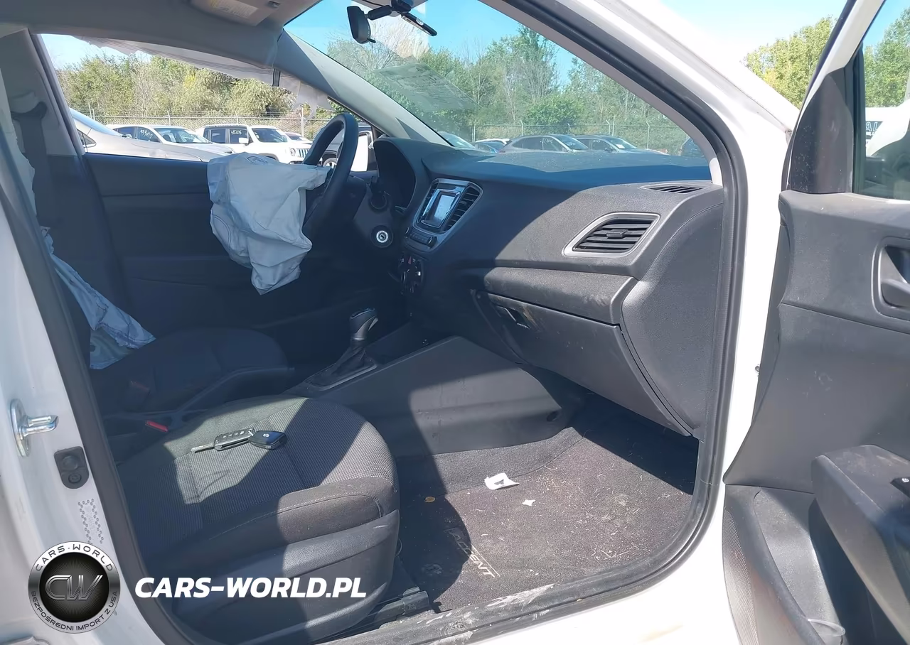 2021 Hyundai Accent Se VIN:3KPC24A65ME150751 - 5