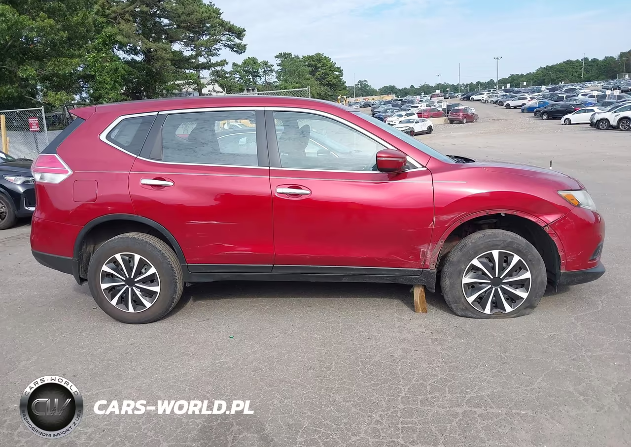 2015 Nissan Rogue S VIN:KNMAT2MTXFP564993 - 13