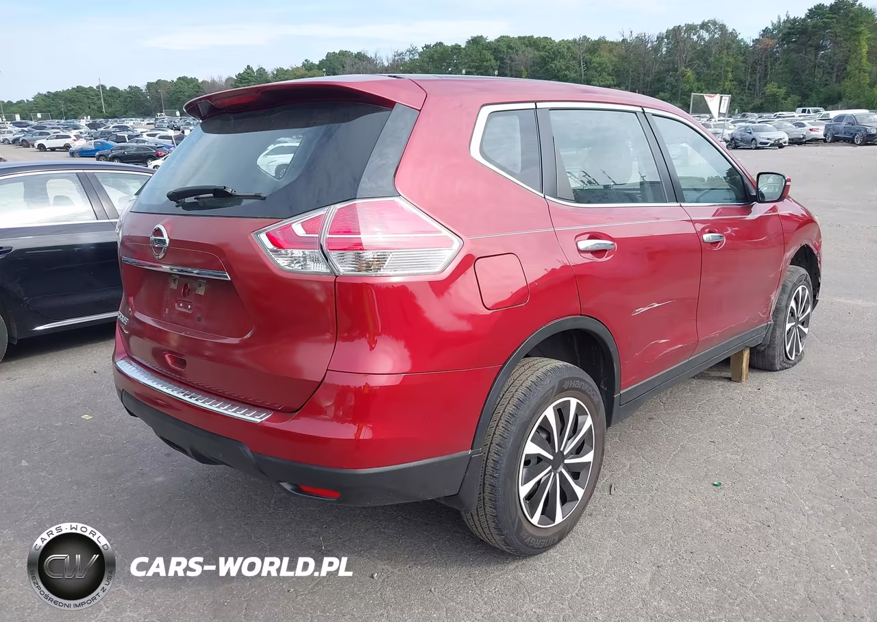 2015 Nissan Rogue S VIN:KNMAT2MTXFP564993 - 4