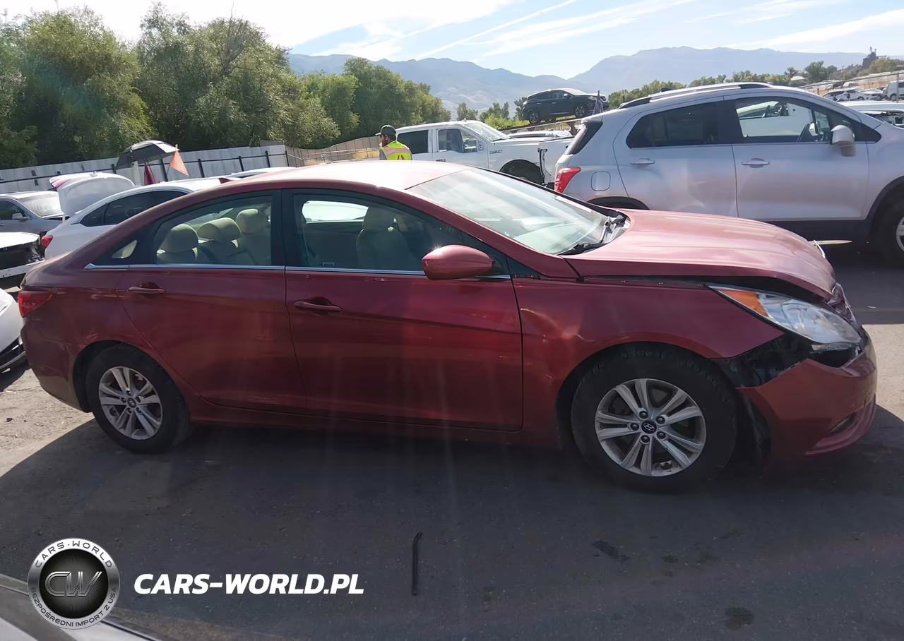 2013 Hyundai Sonata Gls VIN:5NPEB4ACXDH710788 - 13