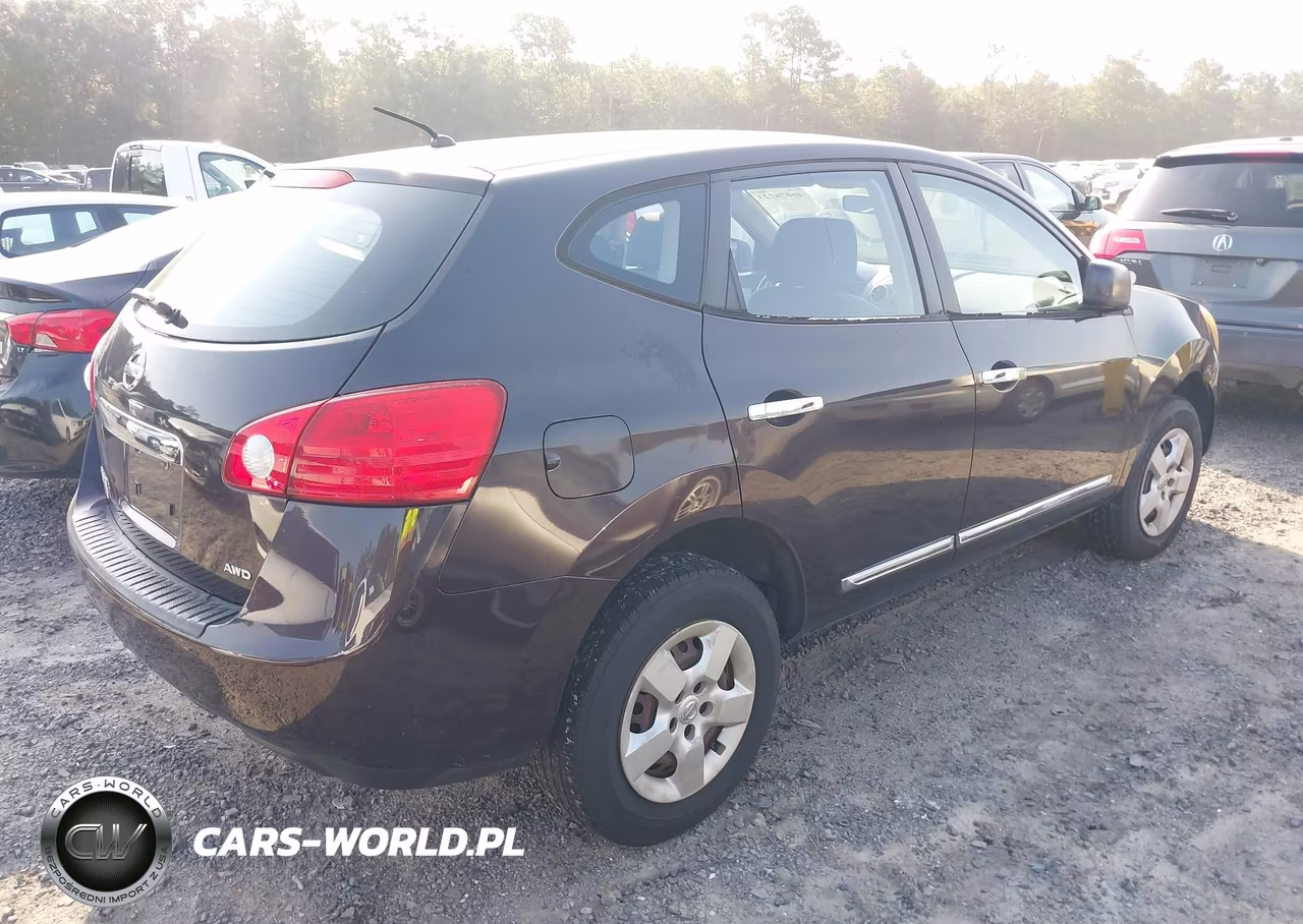 2014 Nissan Rogue Select S VIN:JN8AS5MV9EW700691 - 4