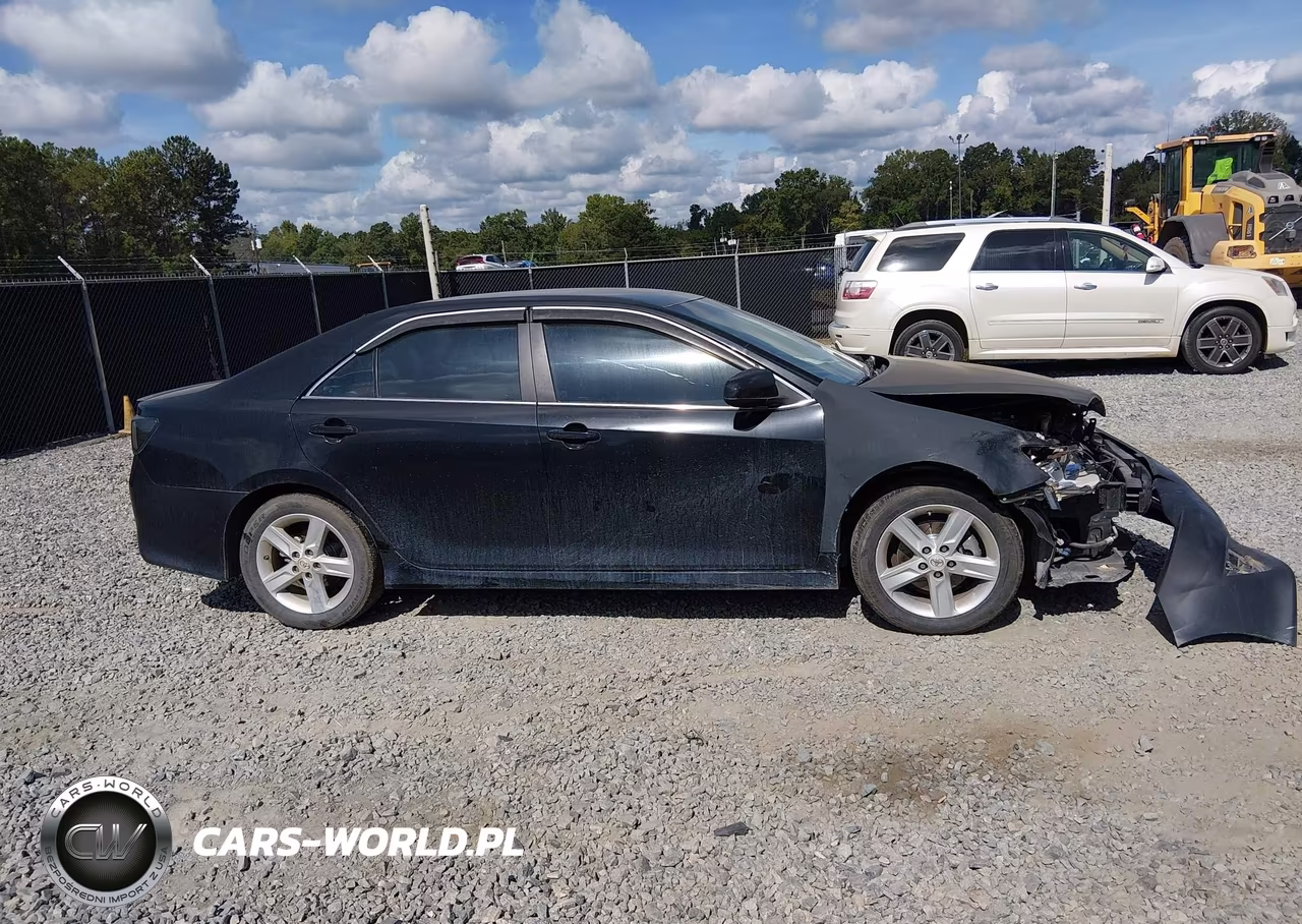 2014 Toyota Camry Se VIN:4T1BF1FK9EU757108 - 13