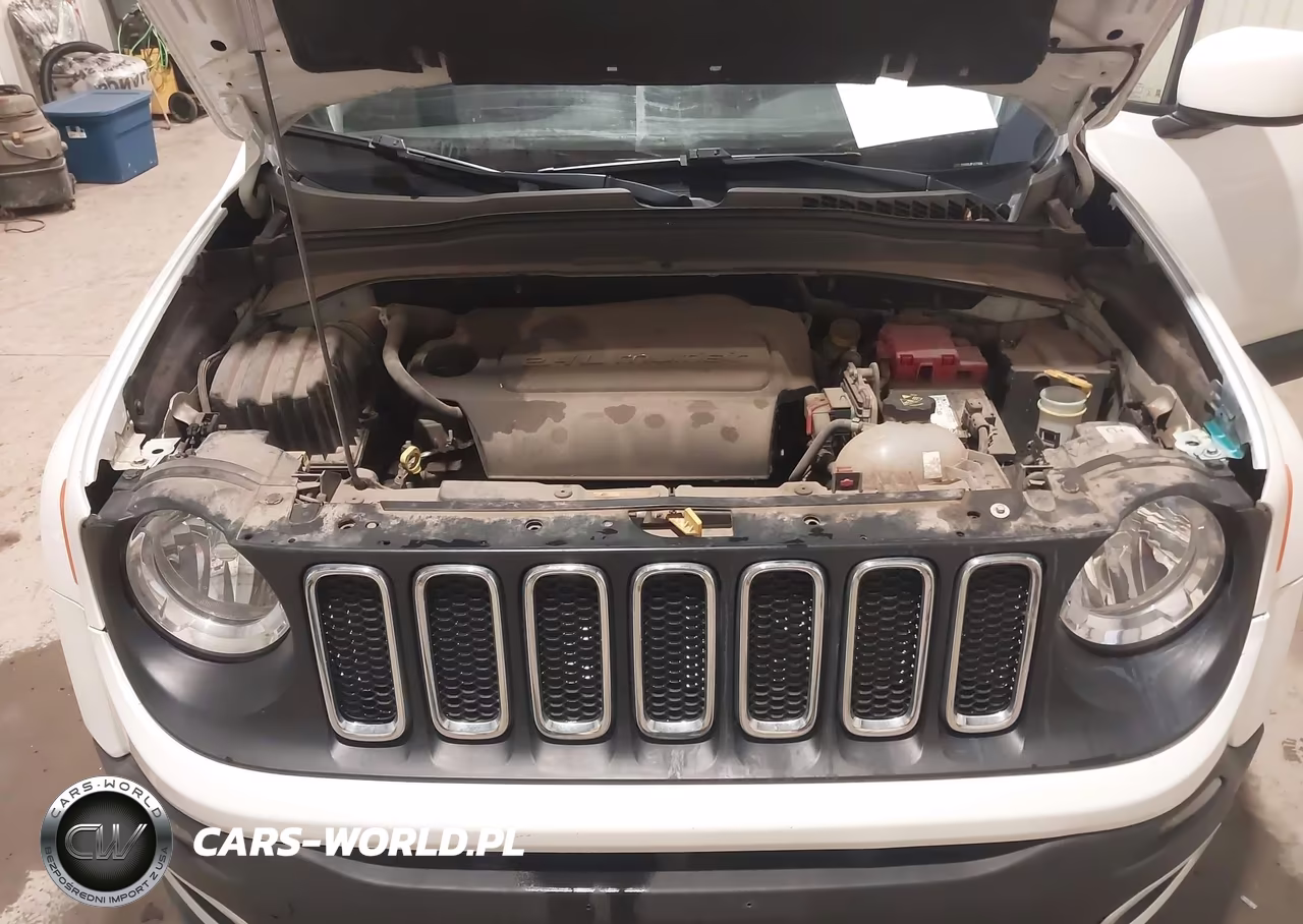 2018 Jeep Renegade Latitude 4X4 VIN:ZACCJBBB9JPJ17508 - 10