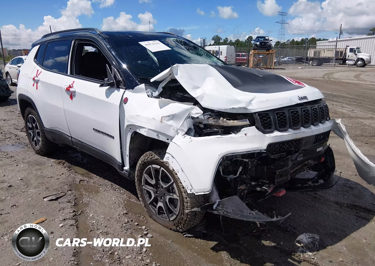 2025 Jeep Compass Trailhawk 4X4 VIN:3C4NJDDN6ST612368 - 19