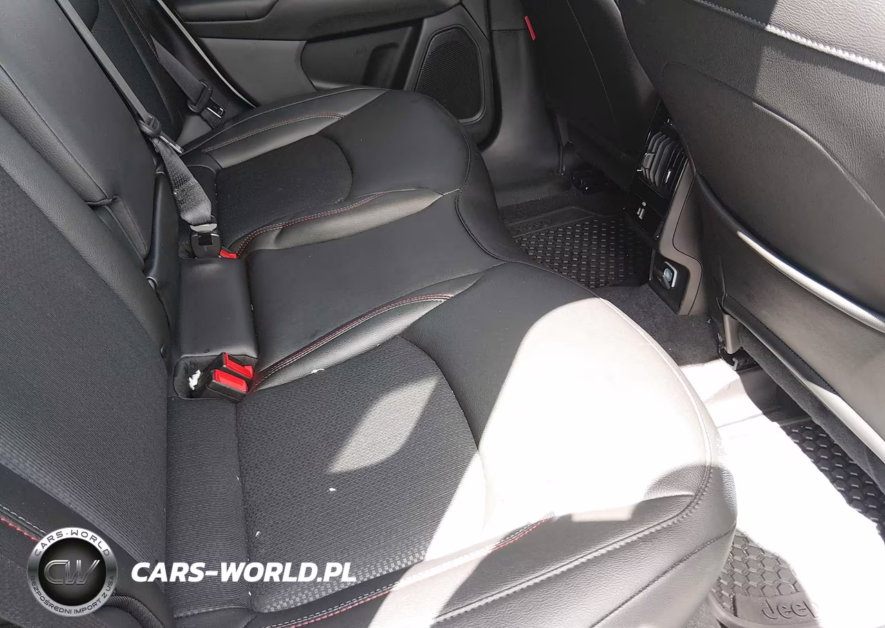 2025 Jeep Compass Trailhawk 4X4 VIN:3C4NJDDN6ST612368 - 8