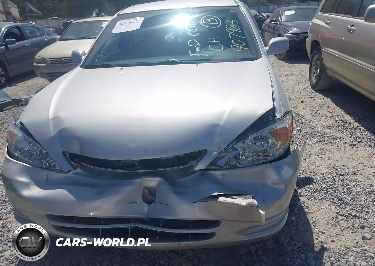 2004 Toyota Camry Le VIN:4T1BE32K24U907983 - 12