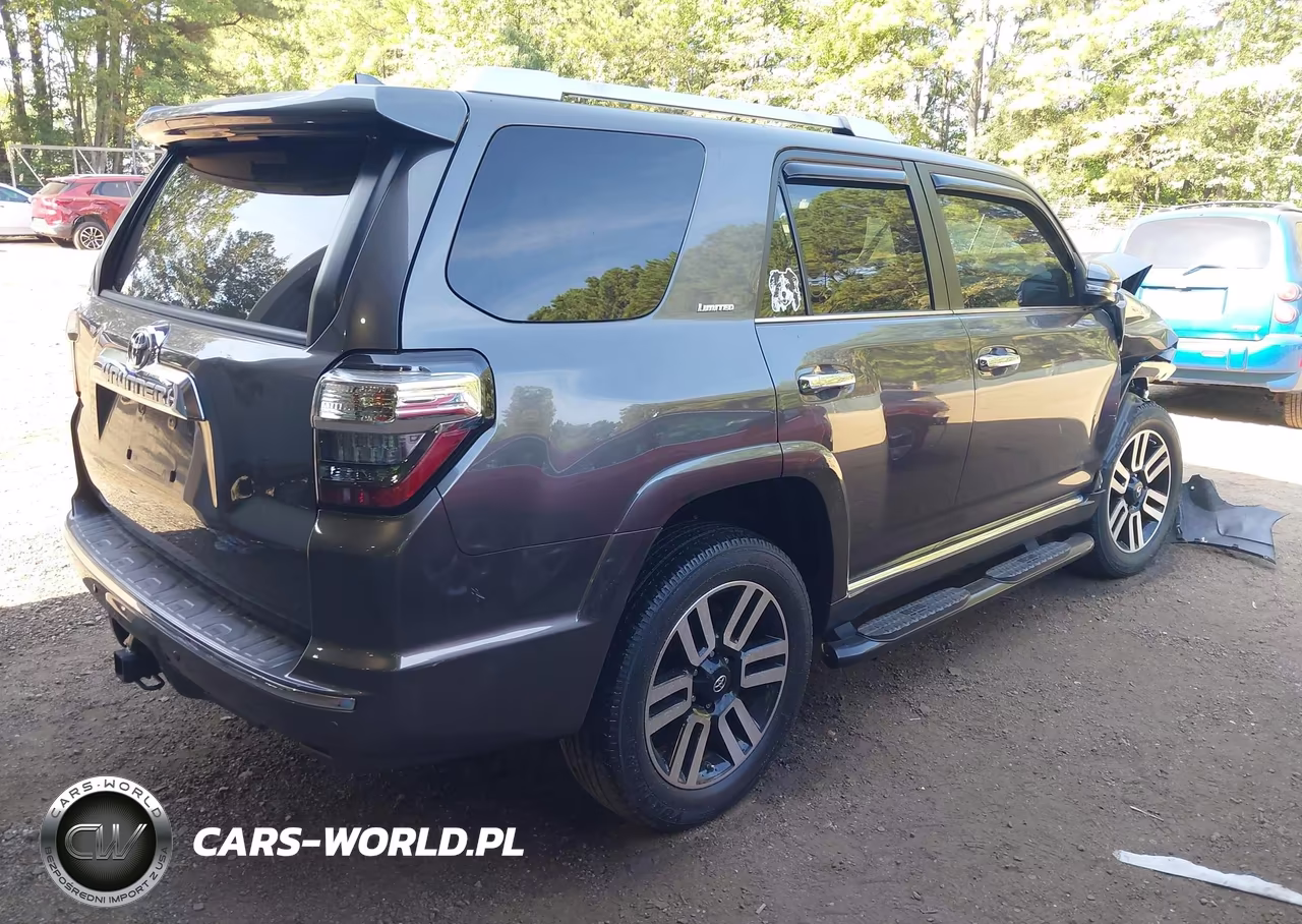 2018 Toyota 4Runner Limited VIN:JTEBU5JR5J5568249 - 4