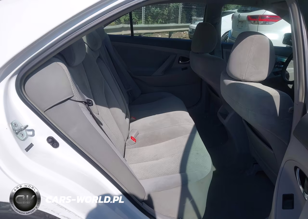 2009 Toyota Camry Le VIN:4T4BE46K59R118546 - 8