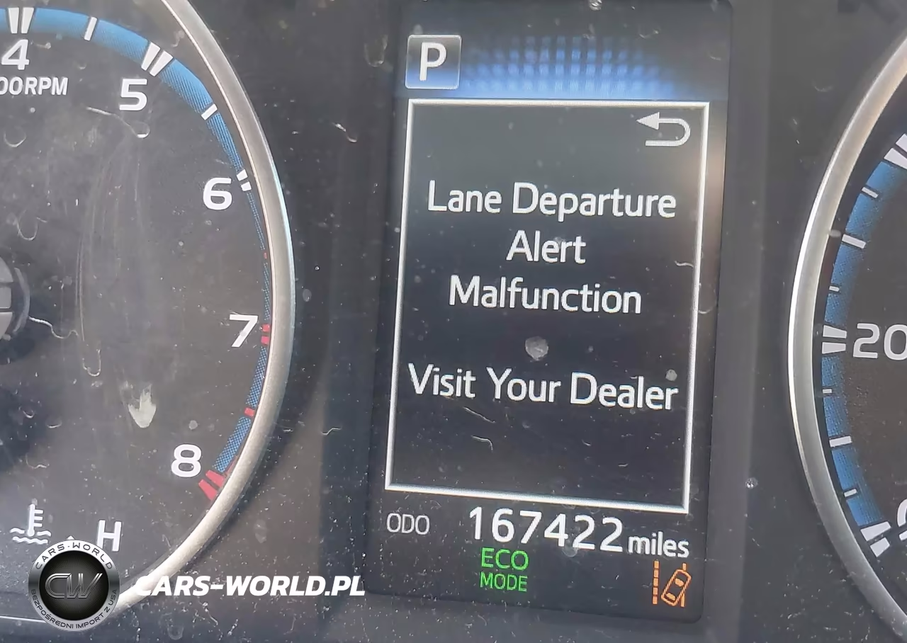 2018 Toyota Rav4 Le VIN:2T3ZFREV3JW454500 - 16