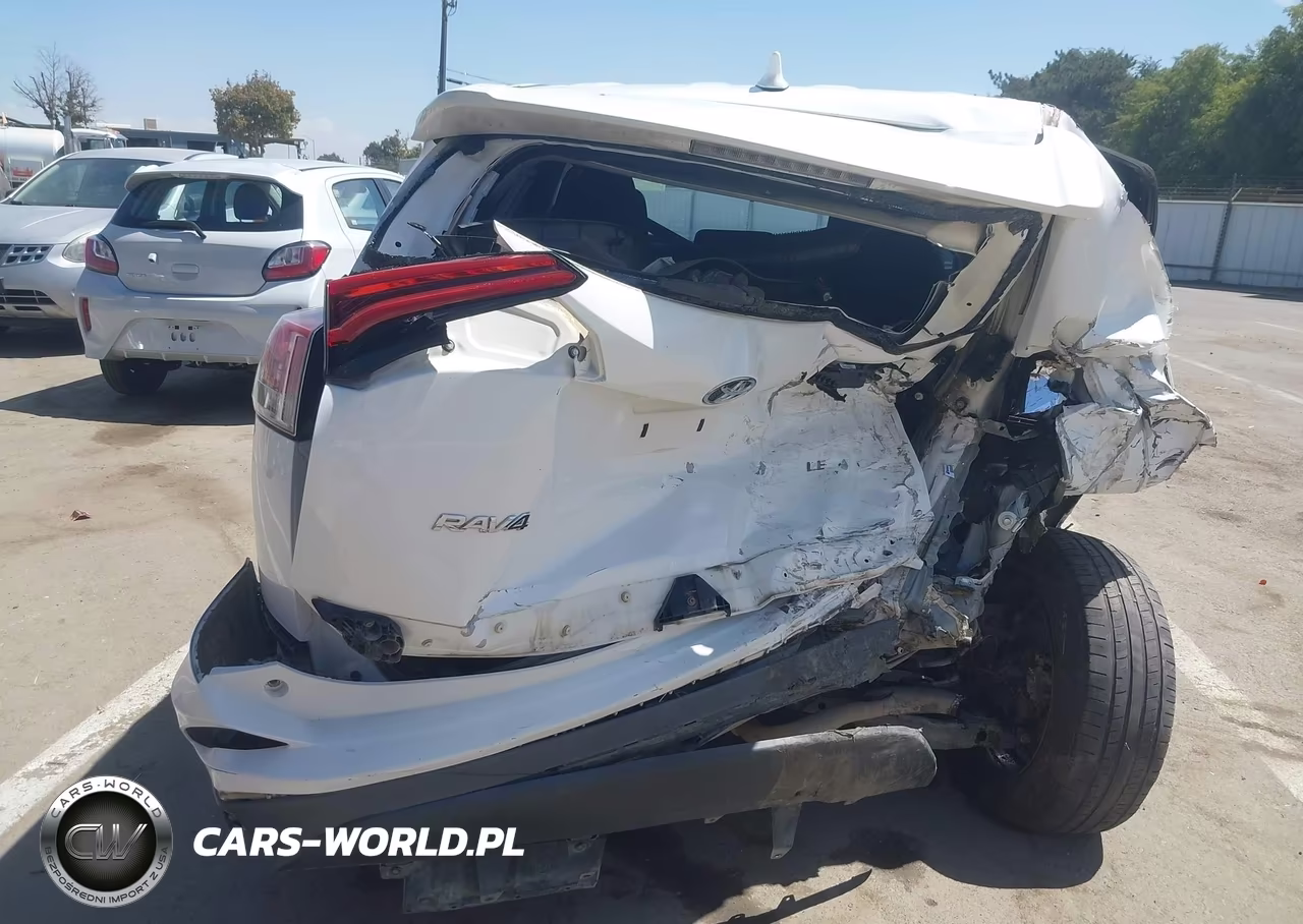 2018 Toyota Rav4 Le VIN:2T3ZFREV3JW454500 - 6