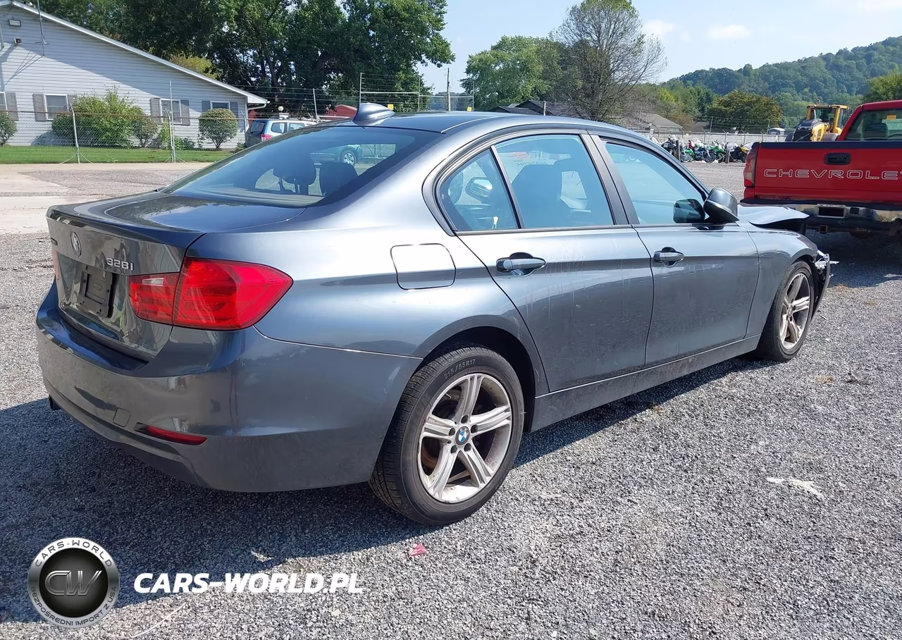2013 BMW 328I xDrive VIN:WBA3B5C54DJ599171 - 4
