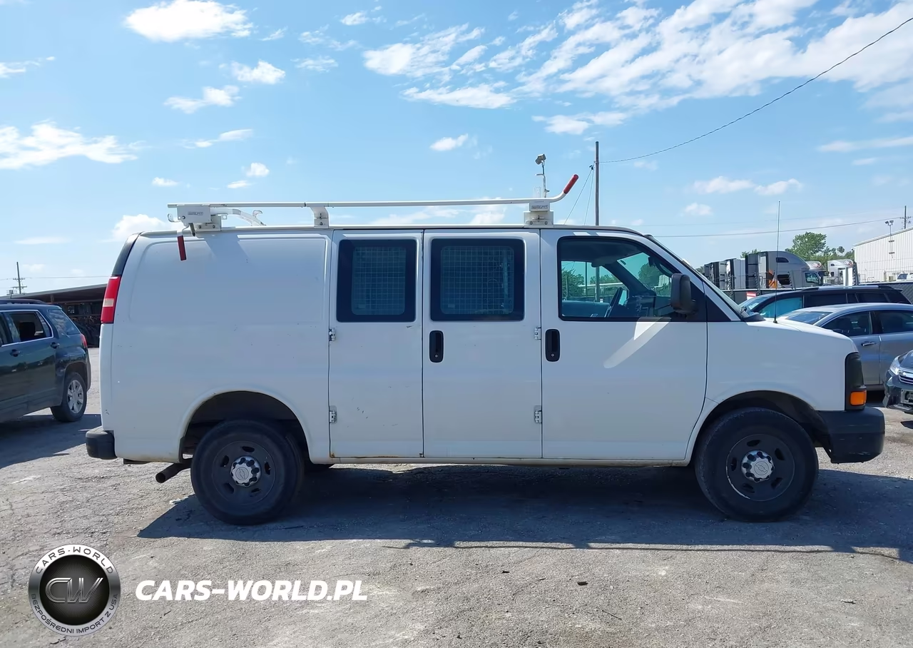 2014 Chevrolet Express 2500 Work Van VIN:1GCWGFCA7E1194699 - 12