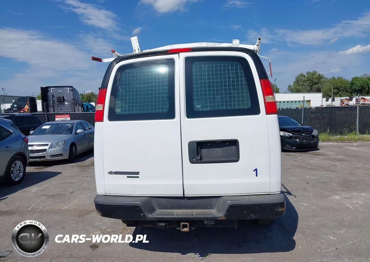 2014 Chevrolet Express 2500 Work Van VIN:1GCWGFCA7E1194699 - 15