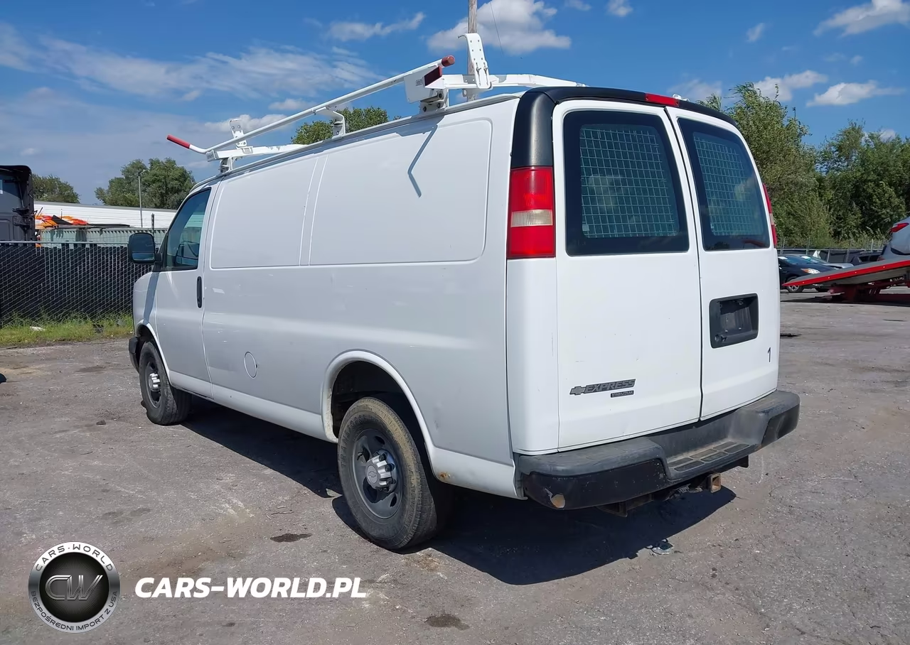 2014 Chevrolet Express 2500 Work Van VIN:1GCWGFCA7E1194699 - 3